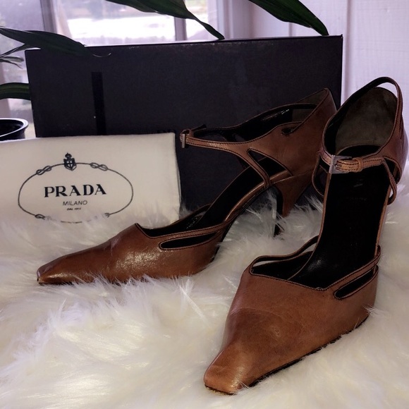 Prada Pumps 10